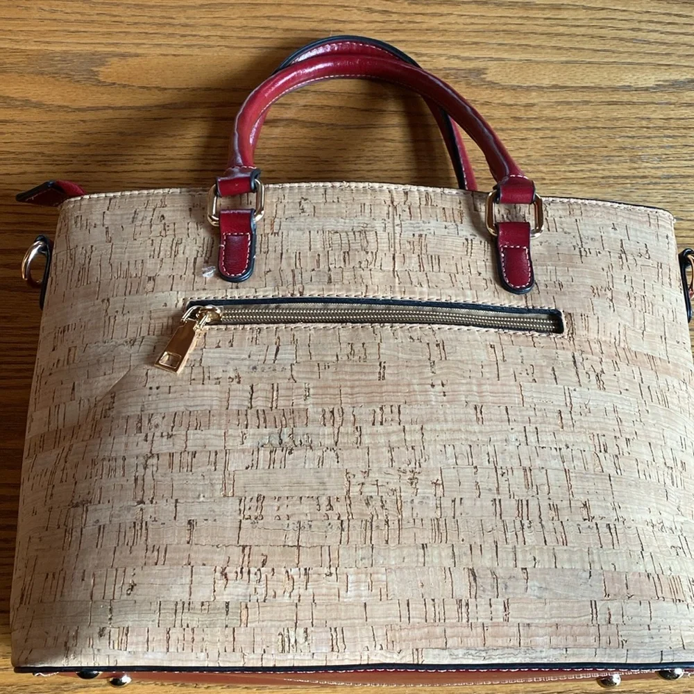 Natural Cork brand handbag - Picture 3 of 8